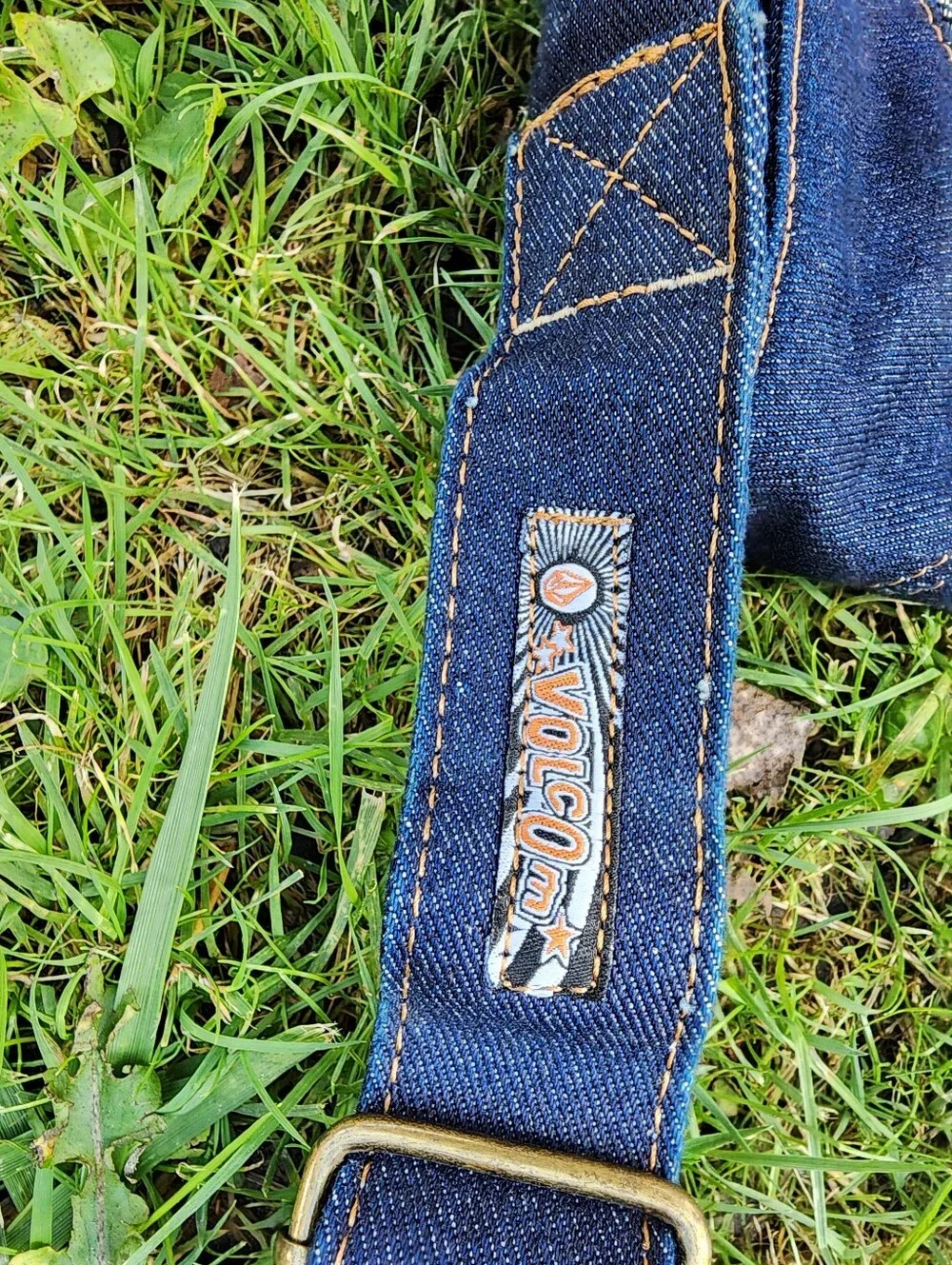 Volcom Denim Messenger Bag in Dark Blue with Light Blue Accent